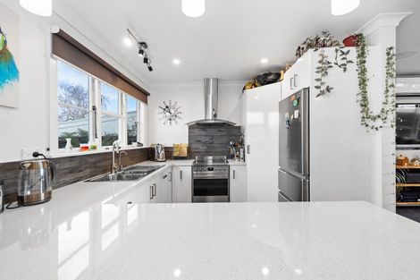 Photo of property in 72 Ferguson Street, Awapuni, Palmerston North, 4412