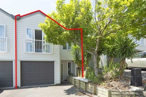 Photo of property in 16/30 John Jennings Drive, Oteha, Auckland, 0632