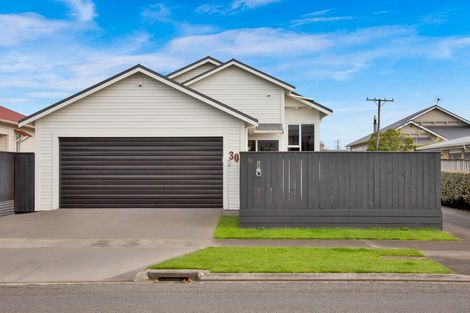 Photo of property in 30 Puriri Street, Hawera, 4610
