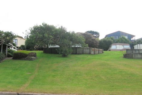 Photo of property in 214 Russell Bruce Place, Onemana, Whangamata, 3691
