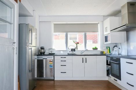 Photo of property in 334 Blenheim Road, Upper Riccarton, Christchurch, 8041