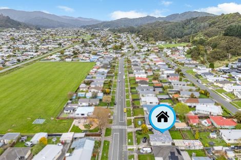 Photo of property in 271 Wellington Road, Wainuiomata, Lower Hutt, 5014