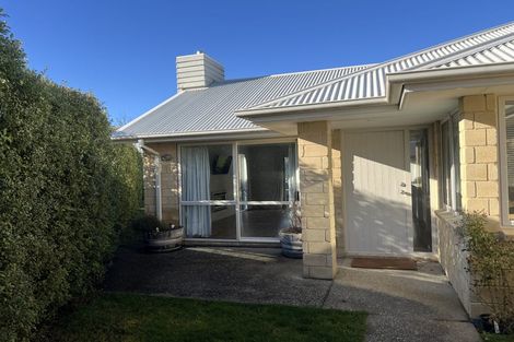 Photo of property in 7 Maple Court, Arthurs Point, Queenstown, 9371