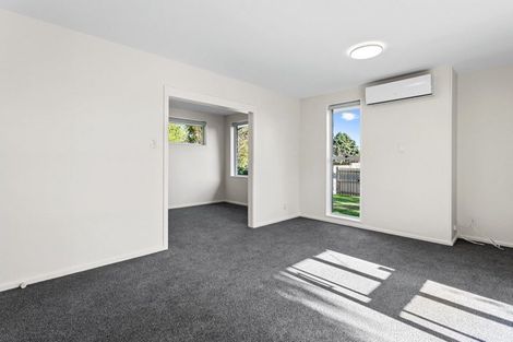 Photo of property in 72 Reynolds Avenue, Bishopdale, Christchurch, 8053