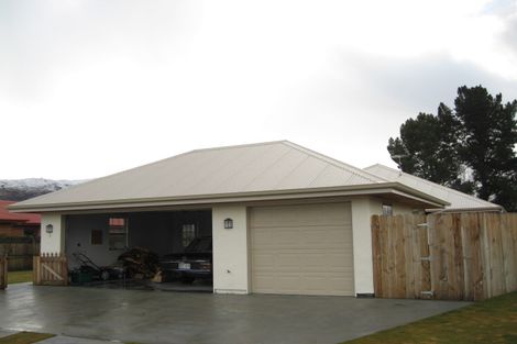 Photo of property in 8 Aurum Court, Cromwell, 9310