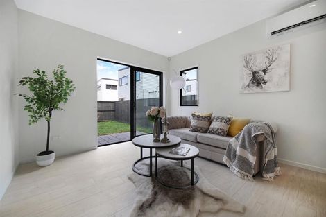 Photo of property in 19 Bei Road, Papakura, 2110