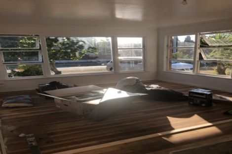 Photo of property in 2 Sheridan Street, Silverdale, Hamilton, 3216