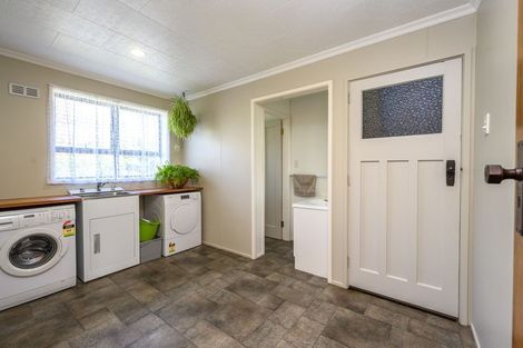 Photo of property in 76 Brooklands Road, Brooklands, New Plymouth, 4310