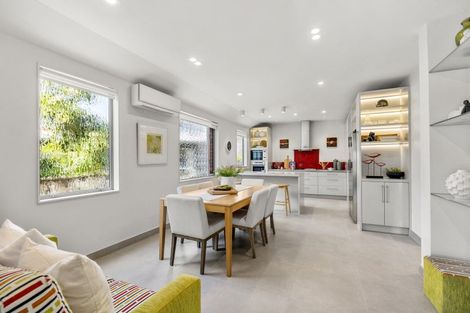 Photo of property in 39 Williamson Avenue, Belmont, Auckland, 0622