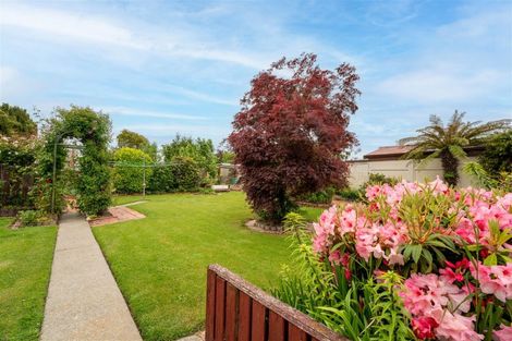 Photo of property in 6 Moorhouse Street, Waimate, 7924