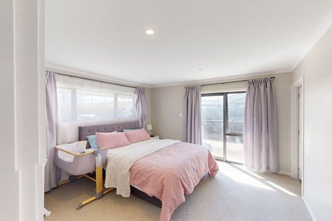 Photo of property in 3 Mahi Grove, Maewa, Feilding, 4702