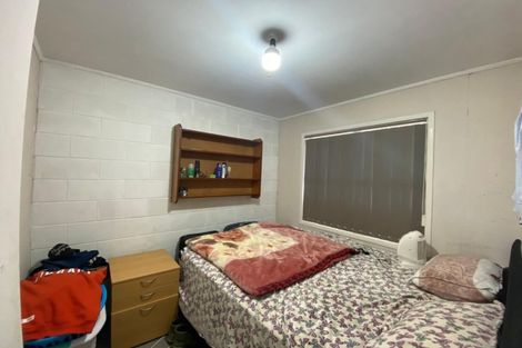 Photo of property in 92b Great South Road, Manurewa, Auckland, 2102