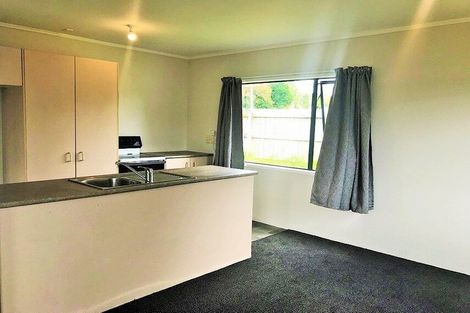 Photo of property in 278 Triangle Road, Massey, Auckland, 0614