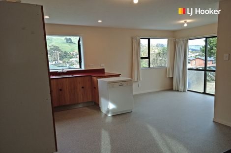 Photo of property in 6 Marett Street, Macandrew Bay, Dunedin, 9014