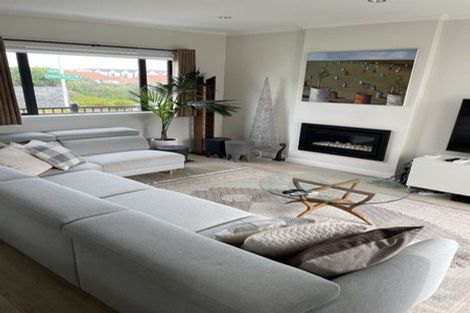 Photo of property in 9 Frances Bryers Road, Hobsonville, Auckland, 0616