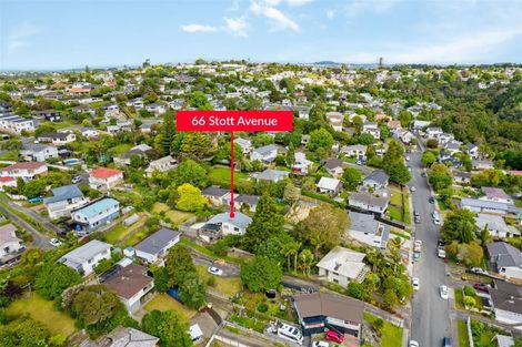 Photo of property in 66 Stott Avenue, Birkdale, Auckland, 0626