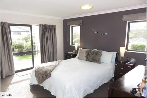 Photo of property in 7 Hetsby Place, Churton Park, Wellington, 6037