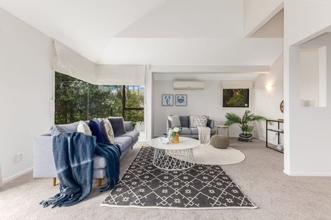 Photo of property in 5 Furneaux Grove, Whitby, Porirua, 5024