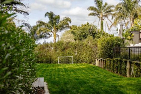 Photo of property in 161 Otumoetai Road, Brookfield, Tauranga, 3110