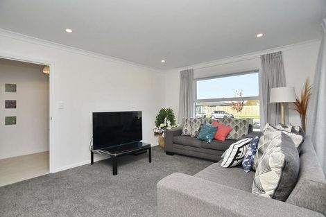 Photo of property in 3 Mcquillan Avenue, Woodend, 7610