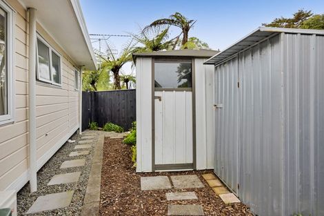 Photo of property in 12 Frank Frethey Place, Highlands Park, New Plymouth, 4312