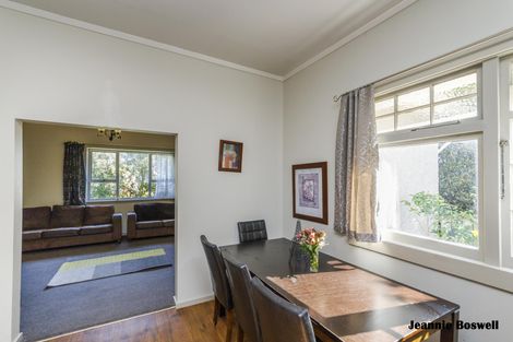 Photo of property in 39 Honore Drive, Linton, Palmerston North, 4472