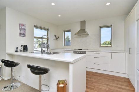 Photo of property in 12 Devlin Avenue, Rangiora, 7400