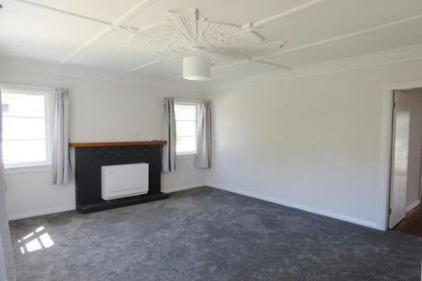 Photo of property in 16 Gaine Street, New Plymouth, 4310