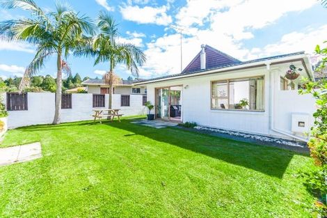 Photo of property in 1/29 Awaruku Road, Torbay, Auckland, 0630