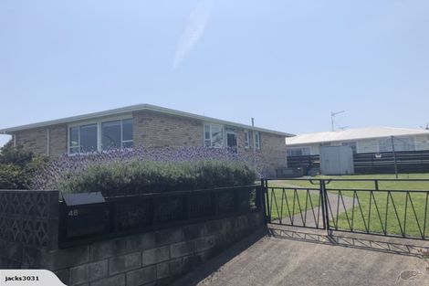 Photo of property in 2 Eton Place, Spotswood, New Plymouth, 4310