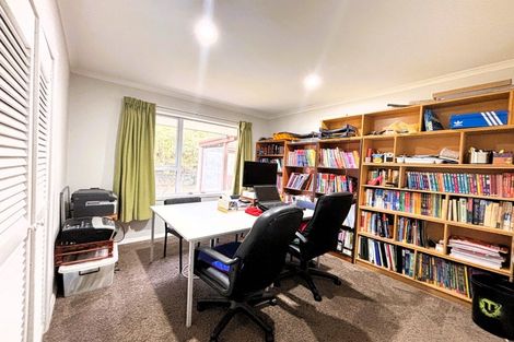 Photo of property in 15 Deepdale Street, Burnside, Christchurch, 8053