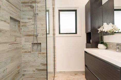 Photo of property in 99 Veitches Road, Casebrook, Christchurch, 8051