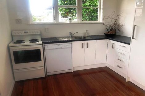 Photo of property in 30 Saint Annes Street, Levin, 5510