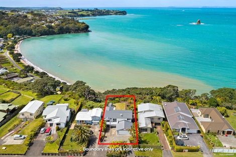 Photo of property in 1003 Whangaparaoa Road, Tindalls Beach, Whangaparaoa, 0930