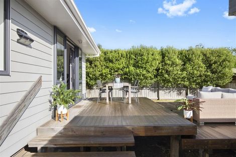 Photo of property in 17a Mellsop Avenue, Waiuku, 2123