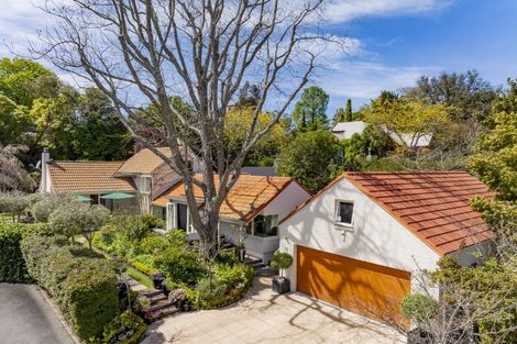 Photo of property in 15 Muritai Crescent, Havelock North, 4130
