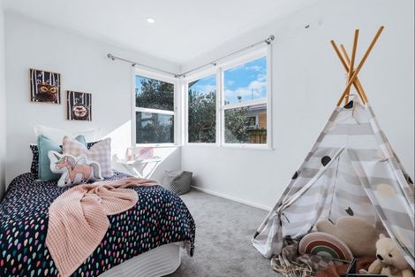 Photo of property in 37 Yvonne Street, Melville, Hamilton, 3206