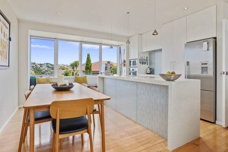 Photo of property in 2/4 Beach Road, Castor Bay, Auckland, 0620