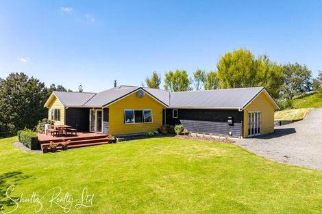 Photo of property in 16 Nikau Lane, Maungaturoto, 0520