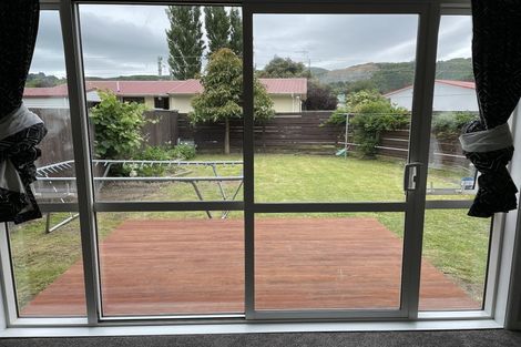 Photo of property in 2/18 Eldon Grove, Taita, Lower Hutt, 5019