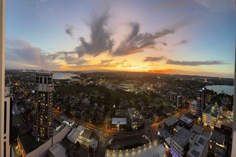 Photo of property in Sentinel Apartments, 2203/3 Northcroft Street, Takapuna, Auckland, 0622