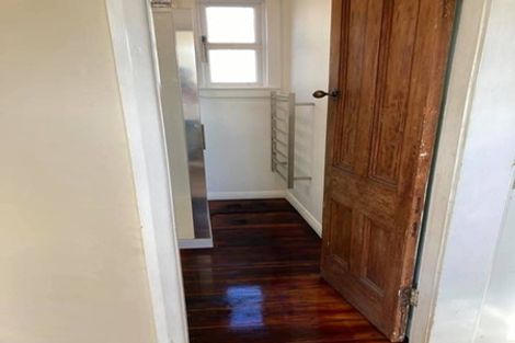 Photo of property in 12 Herald Street, Berhampore, Wellington, 6023