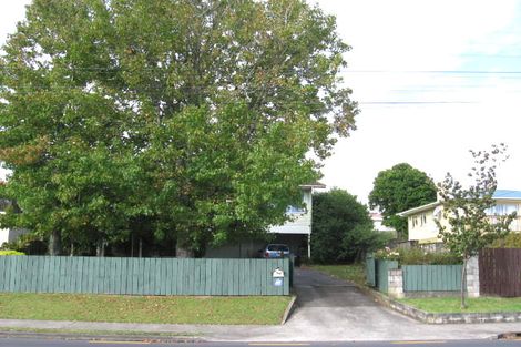 Photo of property in 96 View Road, Henderson, Auckland, 0612