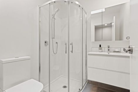 Photo of property in 11 Meg Lane, Glen Eden, 0602