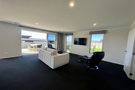 Photo of property in 33 Pinehurst Crescent, Morrinsville, 3300