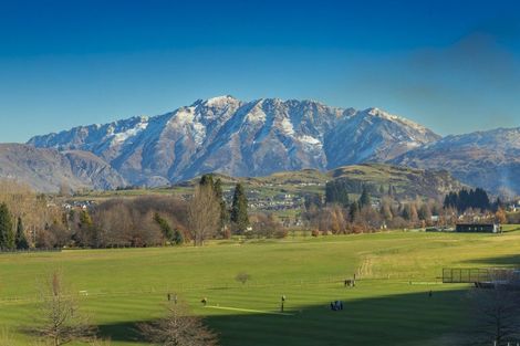 Photo of property in 7 Derby Street, Arrowtown, 9302