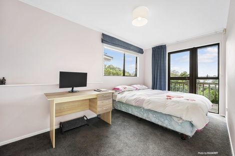 Photo of property in 9 Birdwood Street, Karori, Wellington, 6012