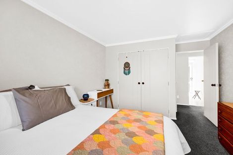 Photo of property in 11 Grey Street, Hawera, 4610