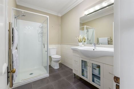 Photo of property in 134 River Road, Hamilton East, Hamilton, 3216