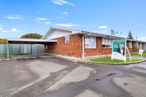 Photo of property in 3 Kiwi Court, Roslyn, Palmerston North, 4414